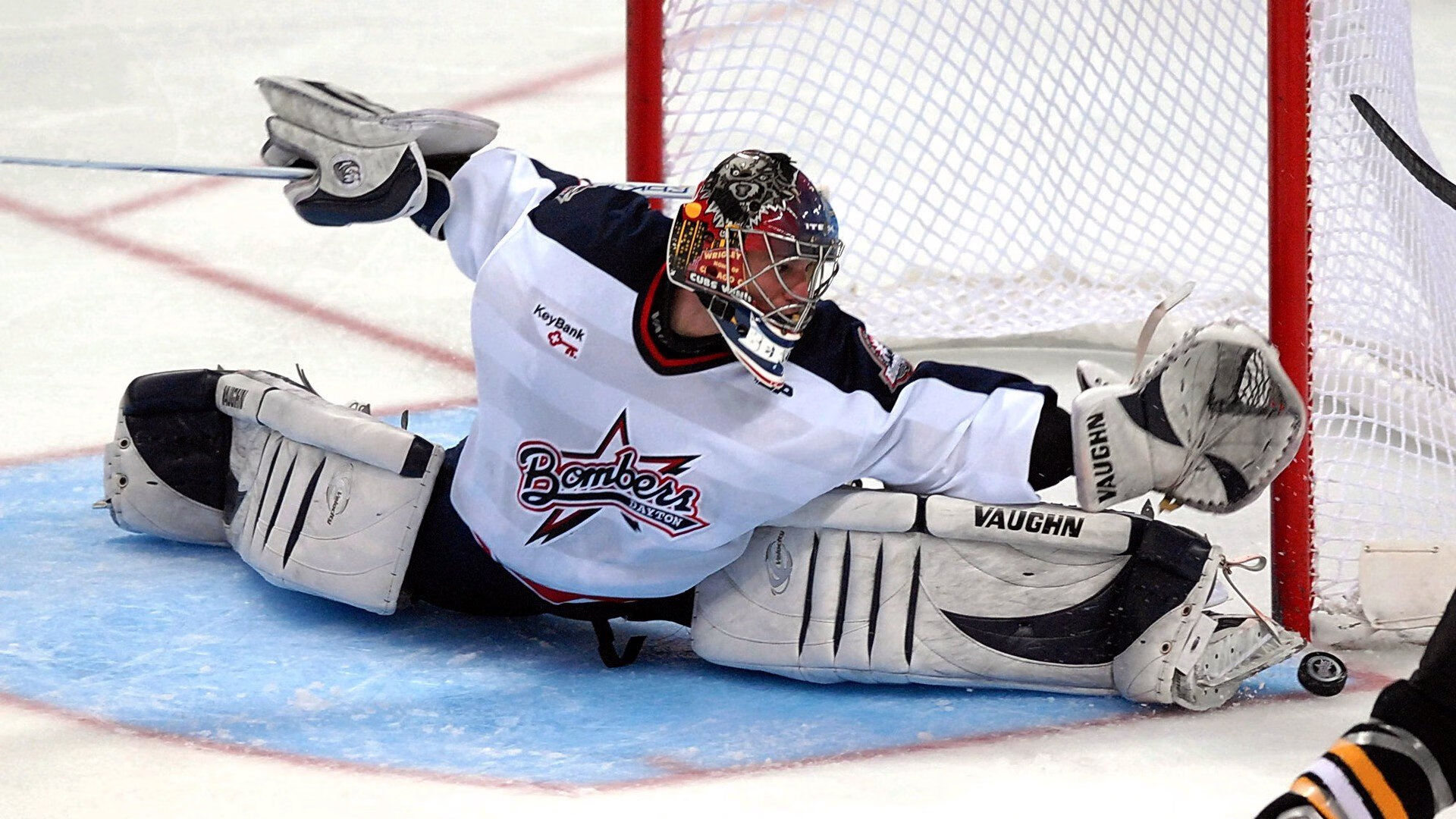 AYX体育-中国男篮强化攻防两端训练，中国男篮面临一个可怕的对手